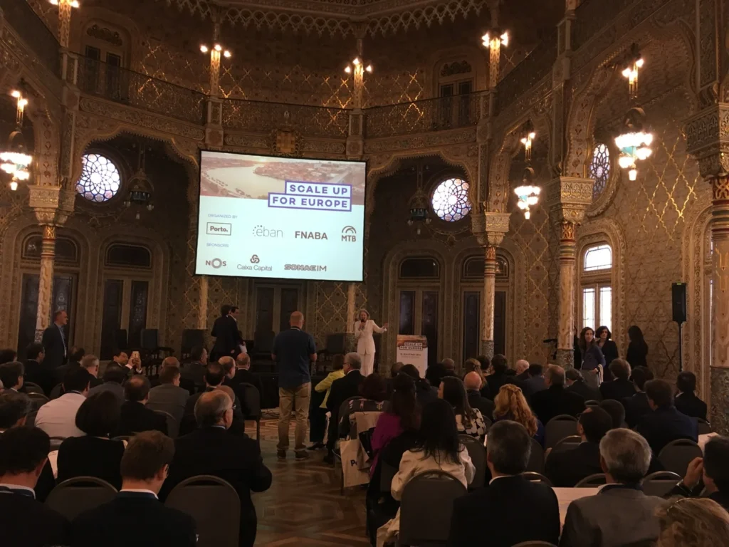 Congreso anual de EBAN 2016 en Oporto con business angels, inversores y emprendedores reunidos en el Palacio de la Bolsa